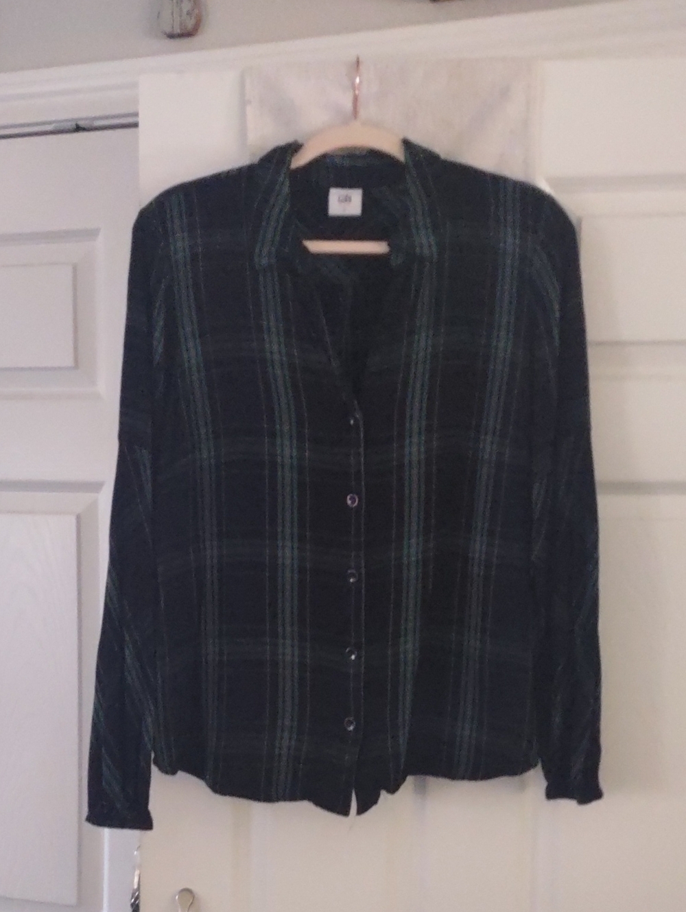 cabi Black and Green Plaid Button-Down Long Sleeve  Blouse Size Large